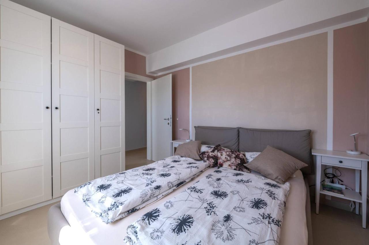 Dream Lounge With Sea View Apartment พูลา ภายนอก รูปภาพ